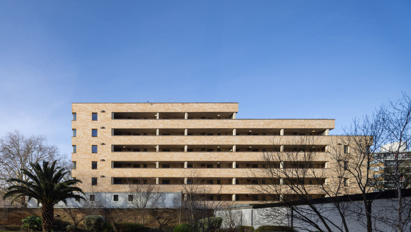 Balmoral Castle and Darwin House 3