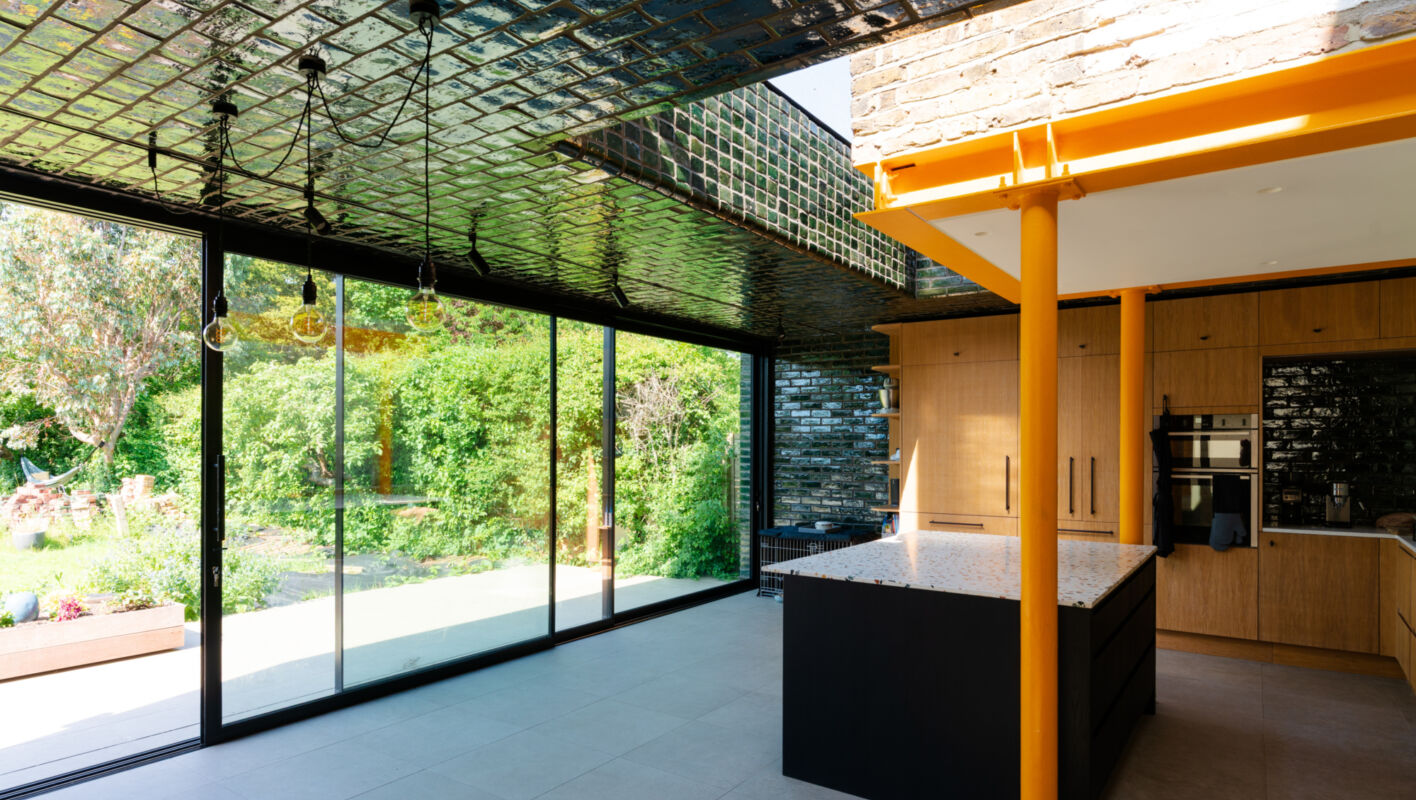 Double Glazed House 02