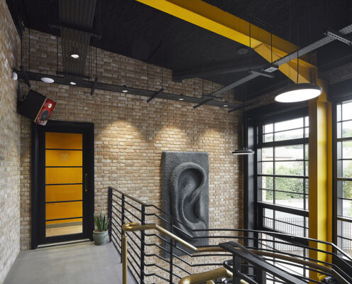 Sona Spray K 13 black Hufton Crow 001