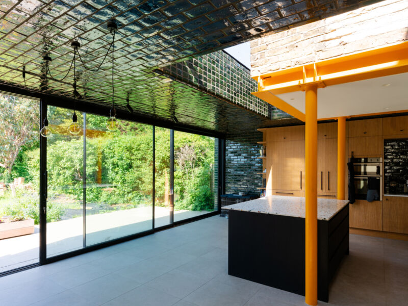 Double Glazed House 02