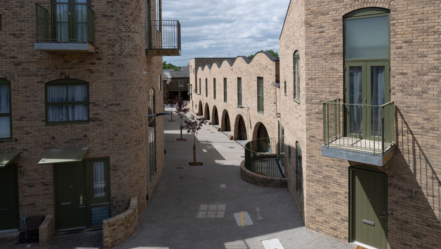 Woodmore Mews 04