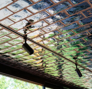 Double Glazed House 04