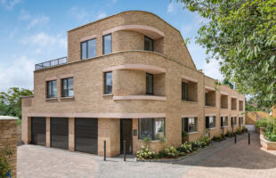 1 Chase Road Day Main