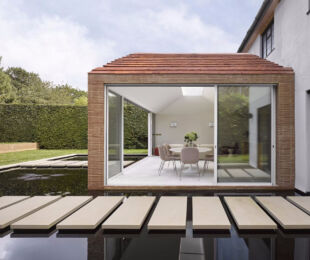 Metroland House Dominic Mc Kenzie Architects 05 Photography by Will Pryce
