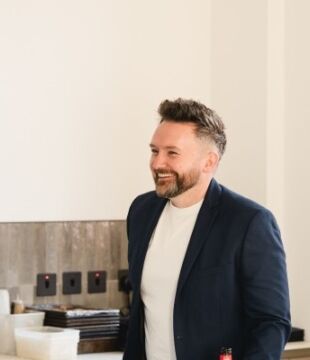 Iain Monteith