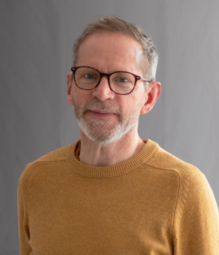 Tom Russell