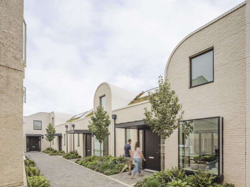 Stark Mews Image 6